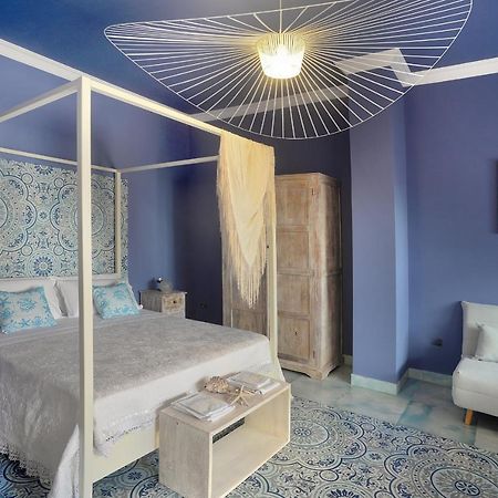 Donna Filomena Casa Vacanza Di Charme Salerno Buitenkant foto